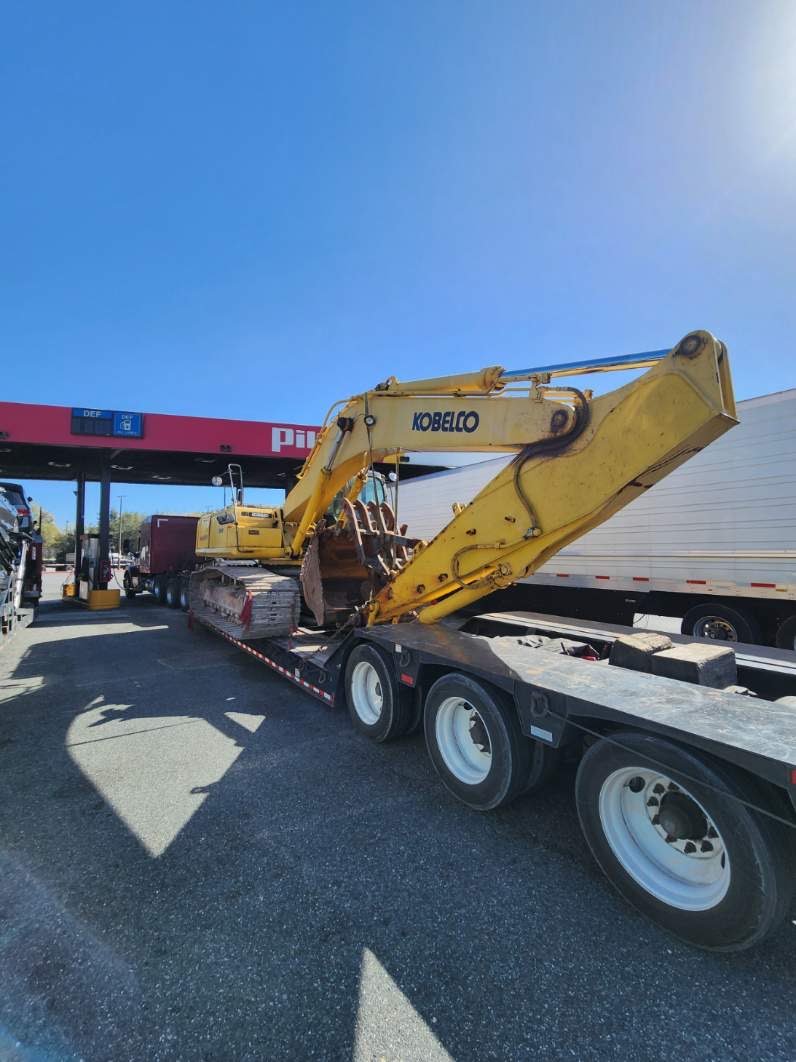 Kobelco SK350LC Excavators