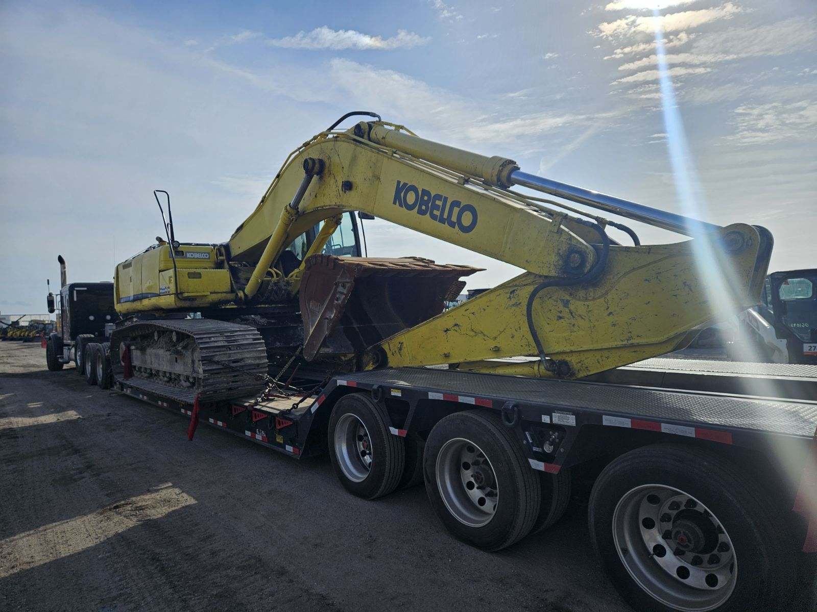 Kobelco SK350LC-8 Excavators